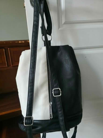 Photo of free Backpack 🎒 (Dartford) #4