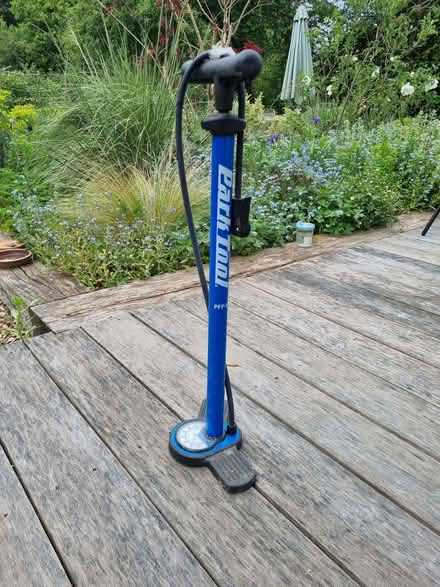 Photo of free Bike pump (Botley OX2) #1