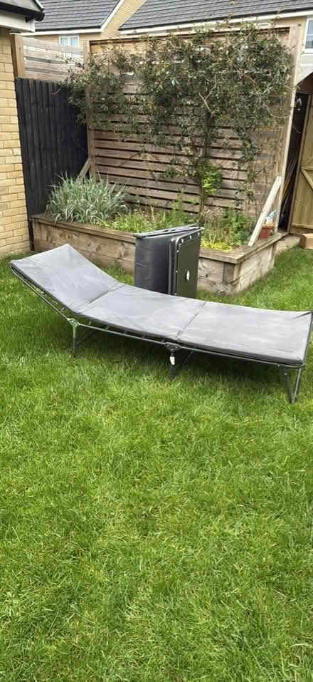 Photo of free Sun loungers (Hp27) #1