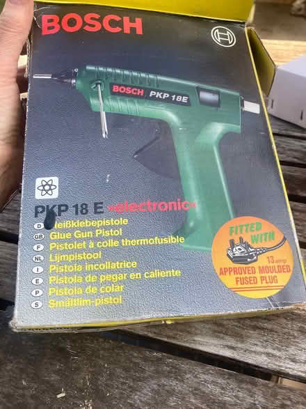 Photo of free Glue gun (Kingston KT2) #1