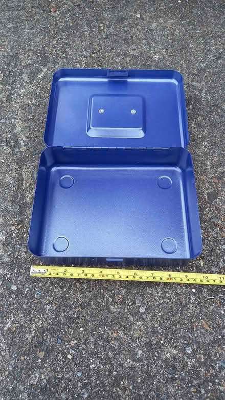 Photo of free Metal change box, no lock (Central Letchworth) #2
