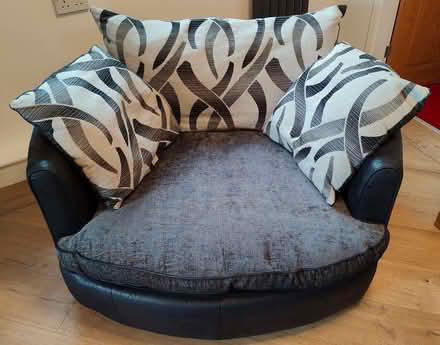 Photo of free Large Round Swivel Chair (Cuddler) (Sandbach CW11) #1