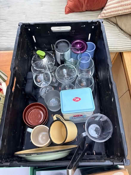 Photo of free Assorted kitchenware (E9) #1