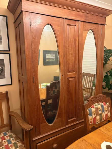 Photo of free Large double wardrobe (Rayleigh SS6) #2