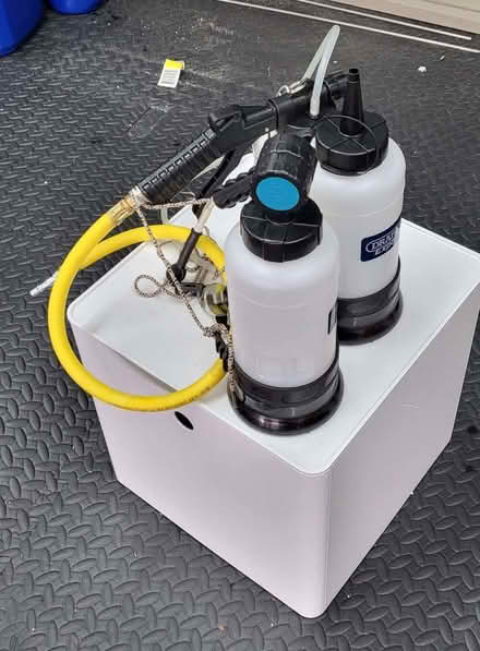 Photo of free Draper “Expert” Fluid Extractor / Dispenser Kit (Great Billing NN3) #1