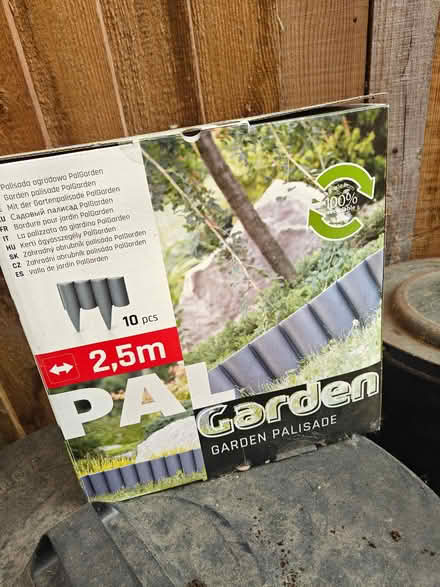 Photo of free Things to make a division between flower bed and lawn (South Reading RG2) #2