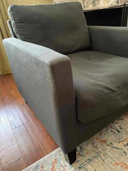 Photo of free Oversized armchair (Woodside Plaza) #1
