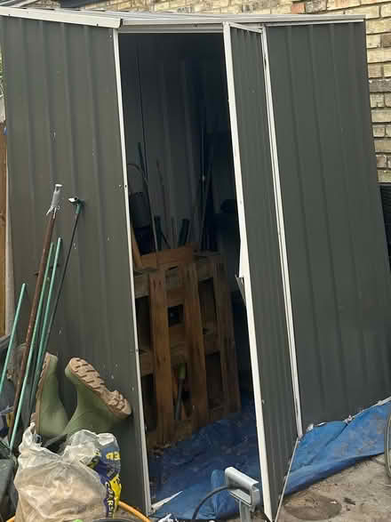 Photo of free Metal garden shed (N22 7DA) #1