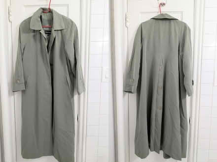 Photo of free Women Spring Coat Long (Qxs Blvd Union Turnpike) #1