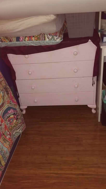 Photo of free Small bedroom chest of drawers (Balcatta) #1
