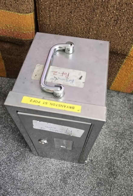 Photo of free Small flight box (Guildford GU1) #4