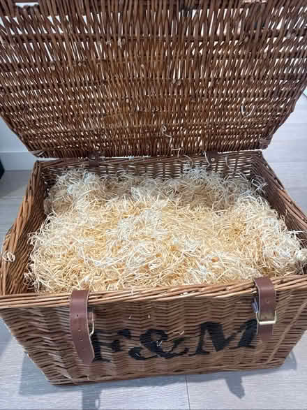 Photo of free Fortnum and Mason Large Hamper (N4 3FT) #2