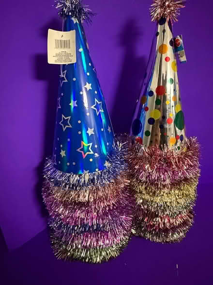 Photo of free 30 NEW PARTY 🎉 HATS (12in) (Novi) #1