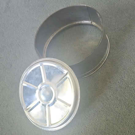 Photo of free Nine inch (23cm) cake tin (Elmstead BR7) #2