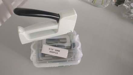 Photo of free Staples gun (Chingford E4) #1