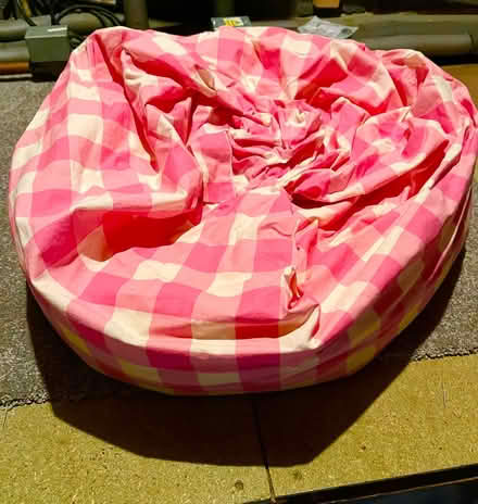Photo of free Child’s beanbag (Abingdon) #1