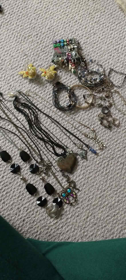 Photo of free Miscellaneous jewellery bundle (Highbrook Park BS34) #1