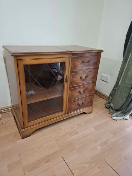 Photo of free Hi Fi unit (The Rowans Baldock) #1