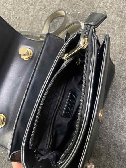 Photo of free Very cute hand bag (Poplar E14) #4