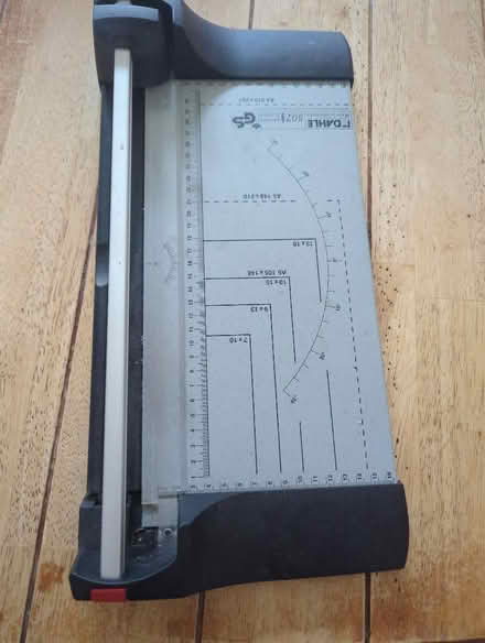 Photo of free Paper cutter (Shippon OX13) #1