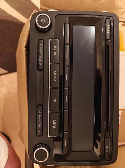 Photo of free Car cd/radio (BS4) #1