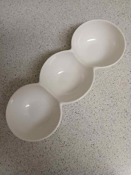 Photo of free Ceramic dish (Meadowvale and 401 area) #1