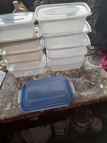 Photo of free Food containers (Dodford B61) #1
