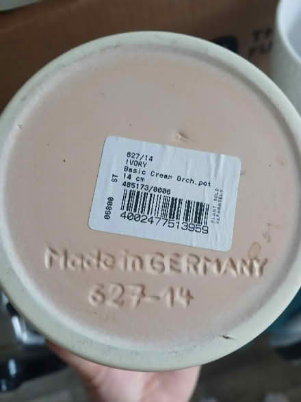 Photo of free x3 ceramic orchid pots (Biggleswade) #3
