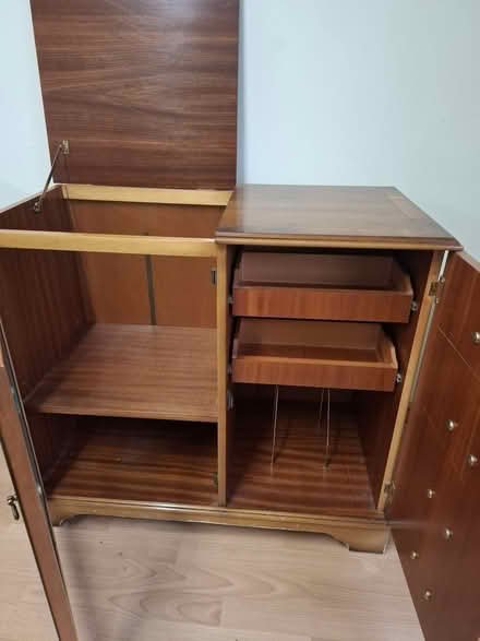 Photo of free Hi Fi unit (The Rowans Baldock) #2