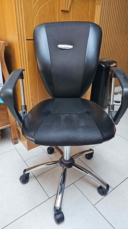 Photo of free Office Chair (Bushey Heath WD23) #1
