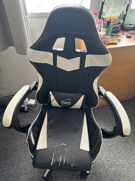 Photo of free Black and white gaming desk chair (Selly Oak B29) #1