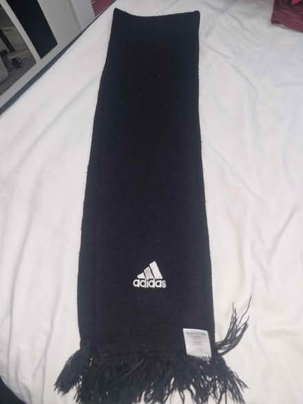 Photo of free Scarf (Grove Park SE9) #2