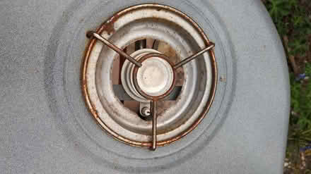 Photo of free 2 burner gas barbeque &side burner (Farnborough GU14) #3