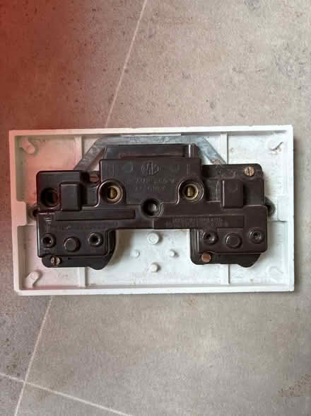 Photo of free Double socket (Peachcroft OX14) #2