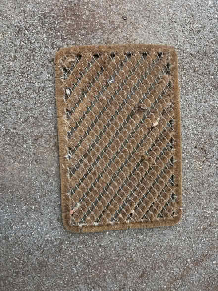 Photo of free Door mat (Claygate KT10) #1