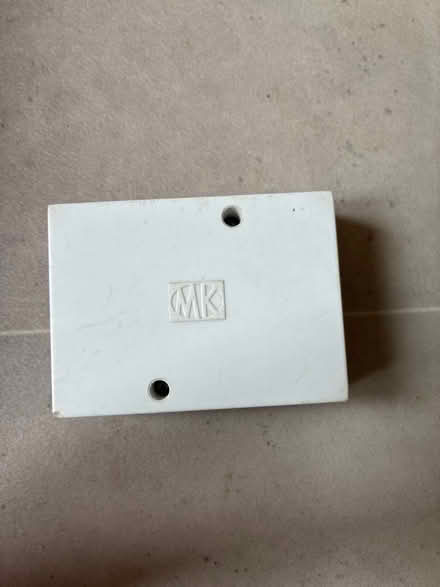 Photo of free 30 Amp Junction Box (Peachcroft OX14) #1