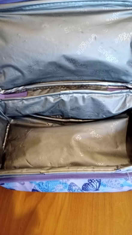 Photo of free Lunch box (OX4 Greater leys) #4