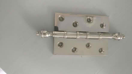 Photo of free Door hinges (Chingford E4) #1