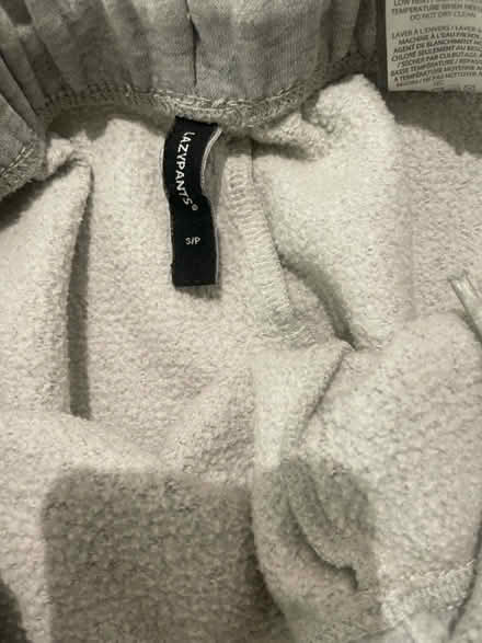Photo of free Grey lazy pants ladies sz s (Kennedy/16th in Markham) #2