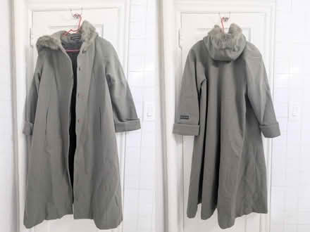 Photo of free Women Hooded Winter Wool Coat Long (Qxs Blvd Union Turnpike) #1