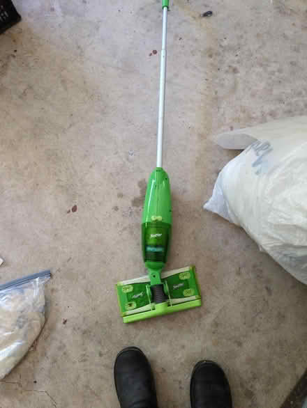 Photo of free Swiffer (shady grove and 355) #1