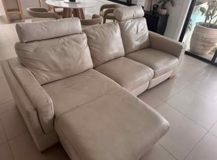 Photo of free 2.5 seater leather lounge (Paradise Point QLD 4216) #1
