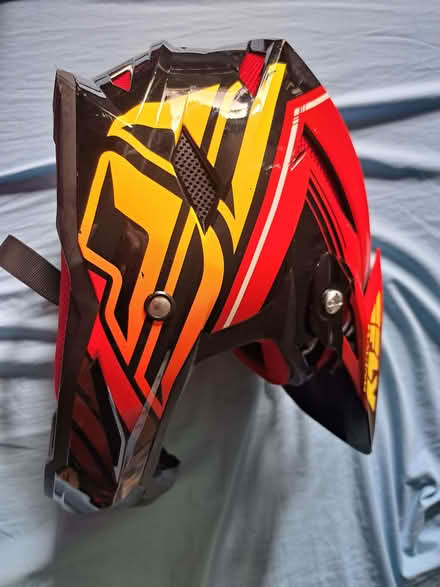 Photo of free Bike helmet for display use (Battle RG30) #2