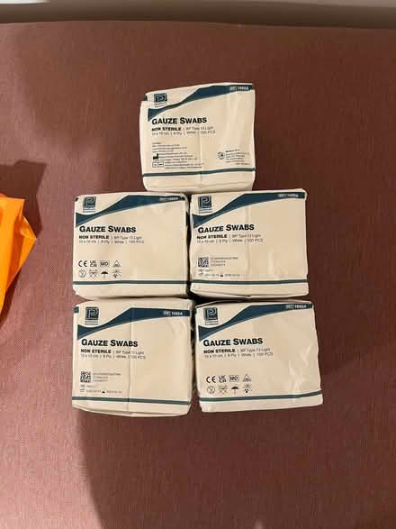 Photo of free 10 x 10 gauze swabs, 5 packs of 100 swabs. (Wivenhoe CO7) #1