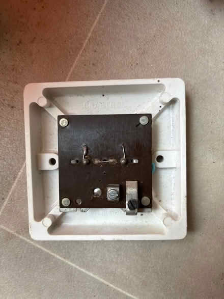 Photo of free FM / TV aerial socket (Peachcroft OX14) #2