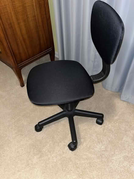 Photo of free Black desk chair (W Salisbury) #1