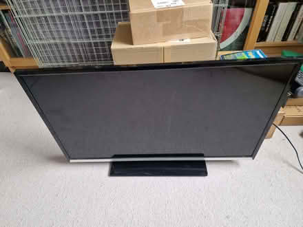 Photo of free 32" TV (Not smart ) (Allesley Park CV5) #1
