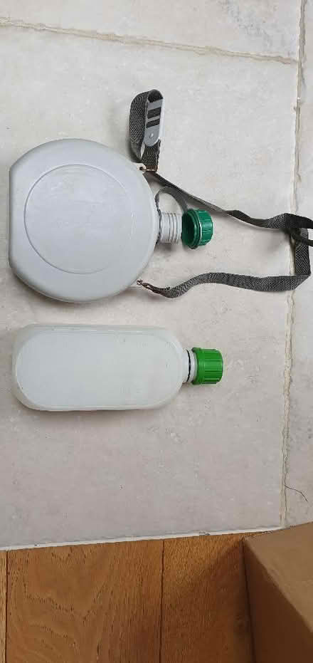 Photo of free Water canteens (Headington OX3) #1