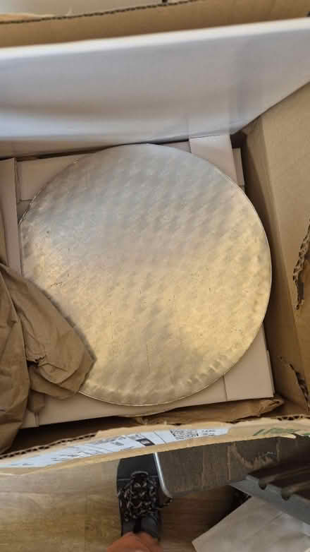 Photo of free 3xRound Cake Board & Box 28cm White (Downham BR1) #2