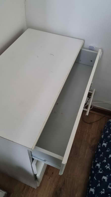 Photo of free Old White Chest of Drawers, N22 (Alexandra Palace N22) #3
